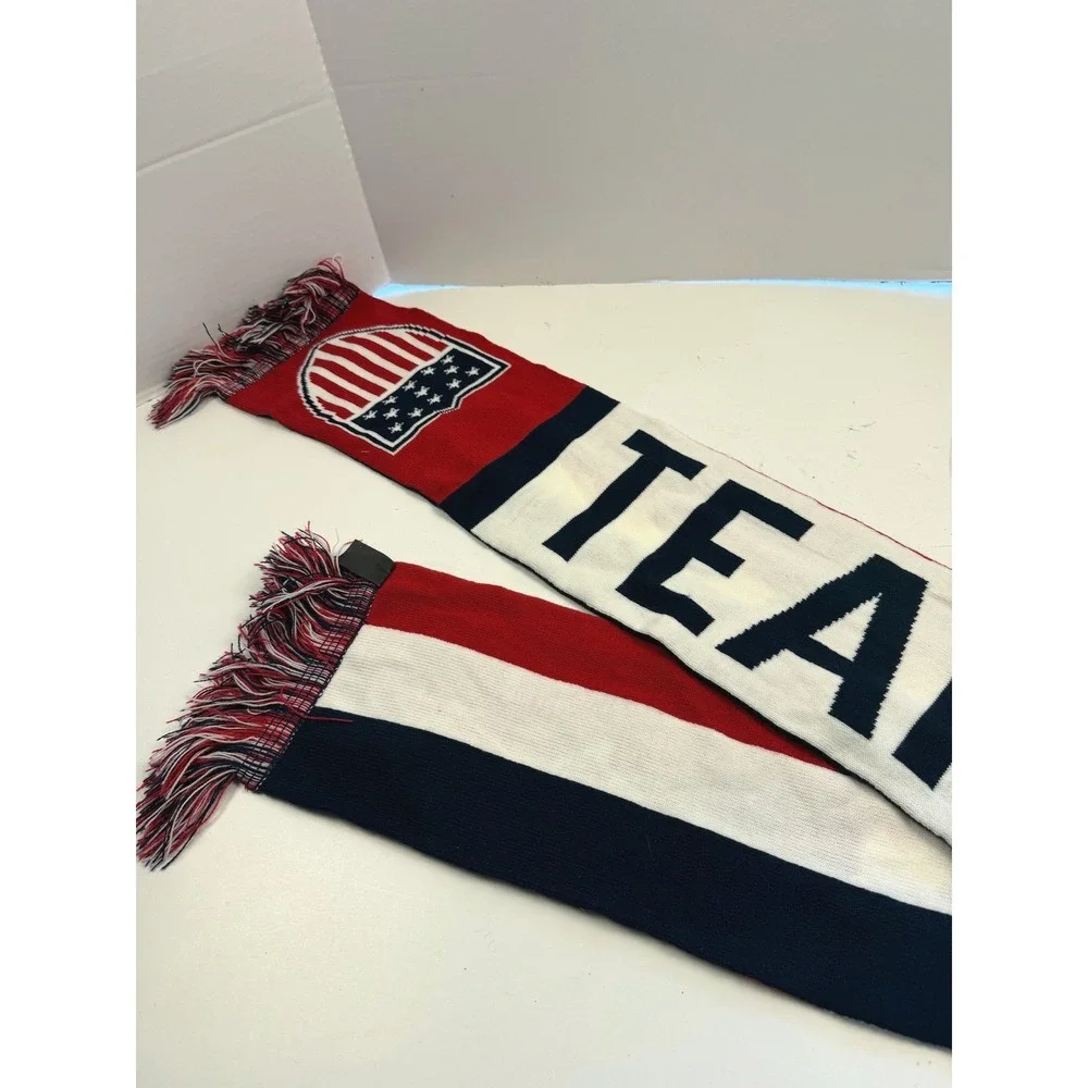 Fanatics Team USA Olympic Scarf and Mittens Set Red White Blue Winter Knit New